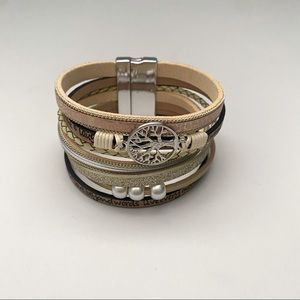 Leather Bracelet!